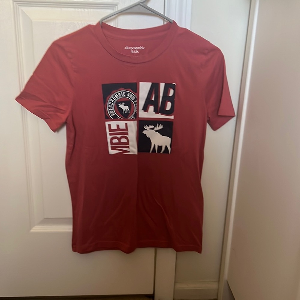 Abercrombie kids T shirt